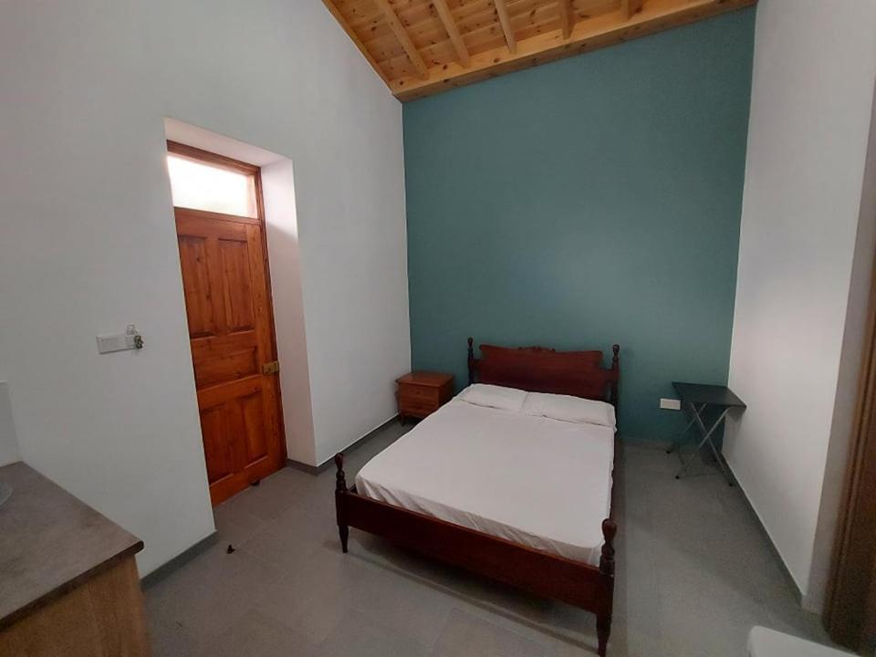 Anna Guesthouse 10 Min Walk From The Beach Larnaca Eksteriør billede